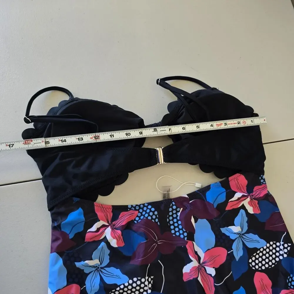 Cupshe One Piece Knotted Front Swimsuit Women's XXL Black Floral Scalloped NWOT